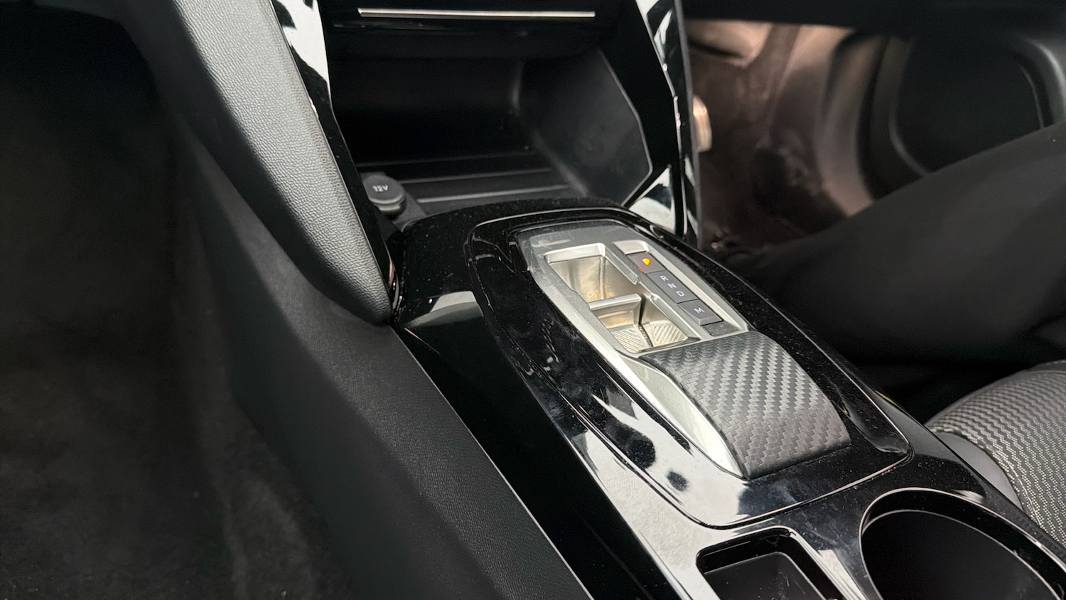 Used Peugeot 2008 2024 for sale - 76945811: Photo 13