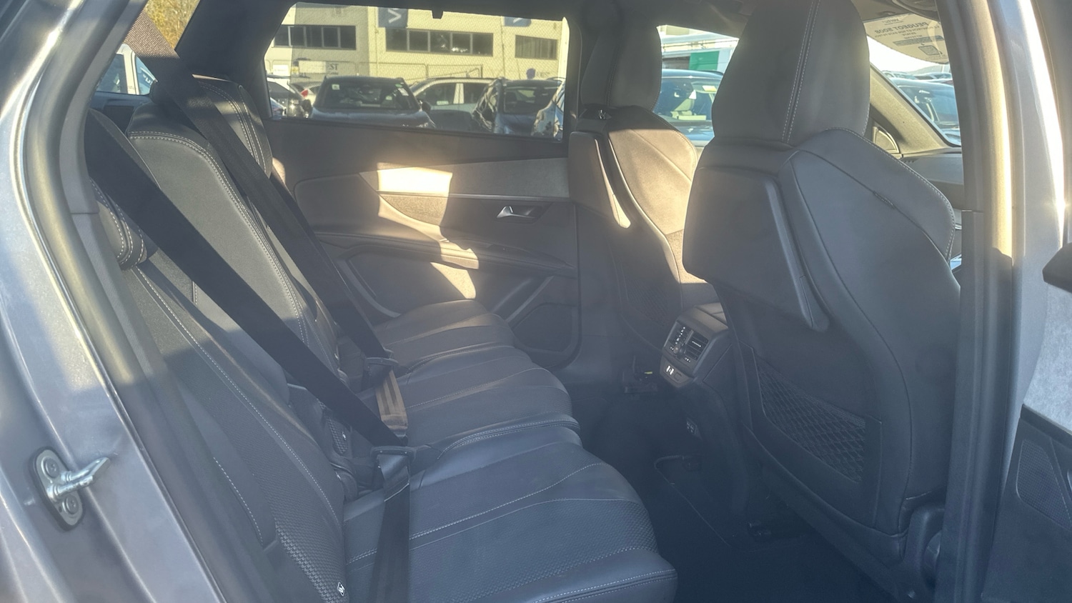 Used Peugeot 5008 2023 for sale - 77247239: Photo 16