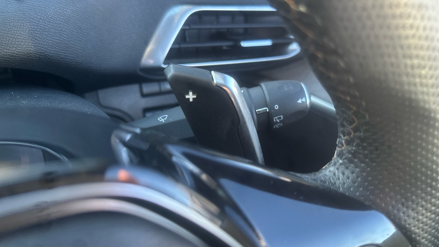 Used Peugeot 5008 2023 for sale - 77247239: Photo 27