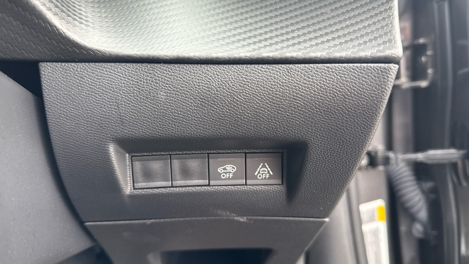 Used Peugeot 2008 2022 for sale - 76344551: Photo 23