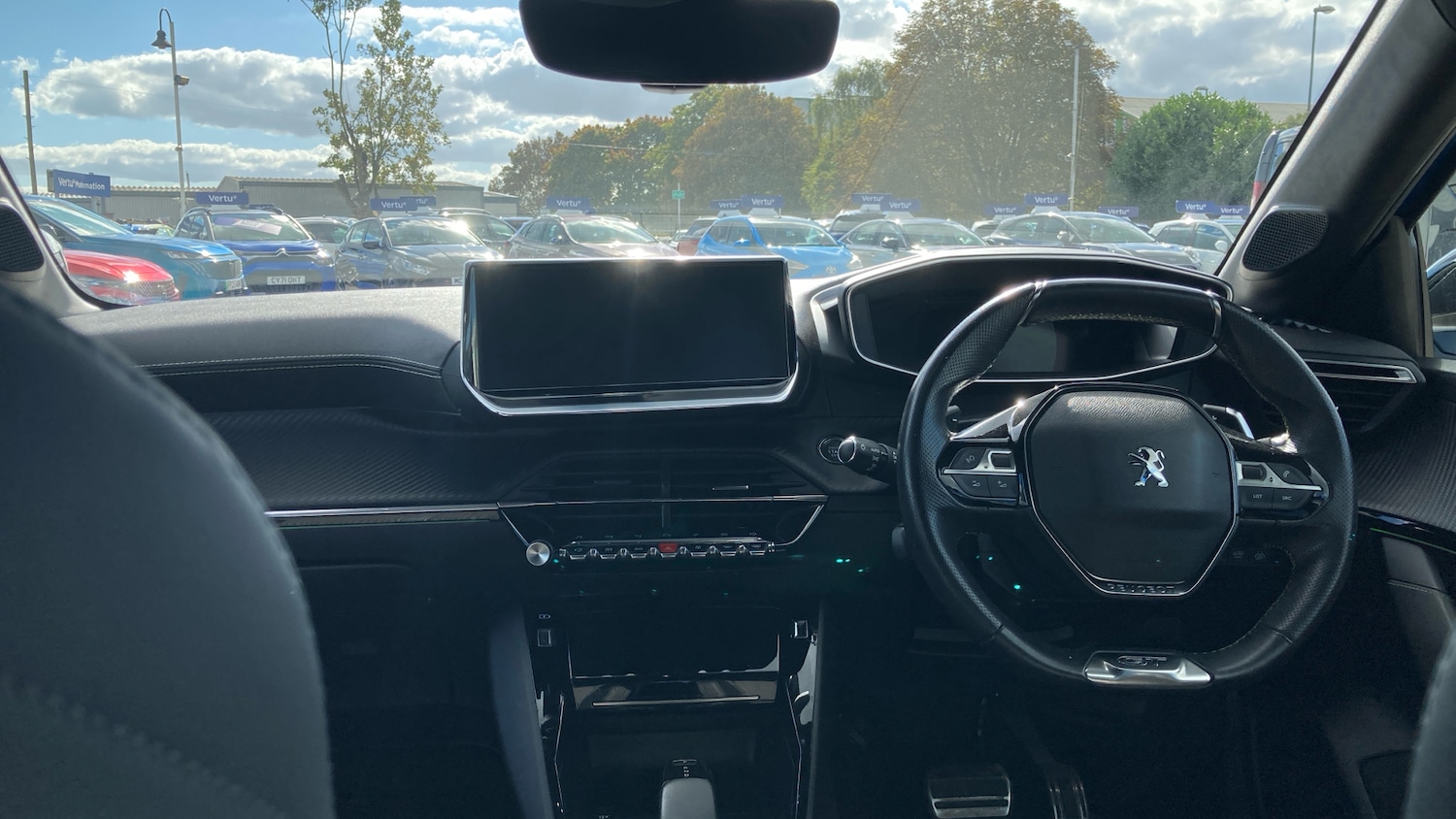 Used Peugeot 208 2020 for sale - 76784807: Photo 10