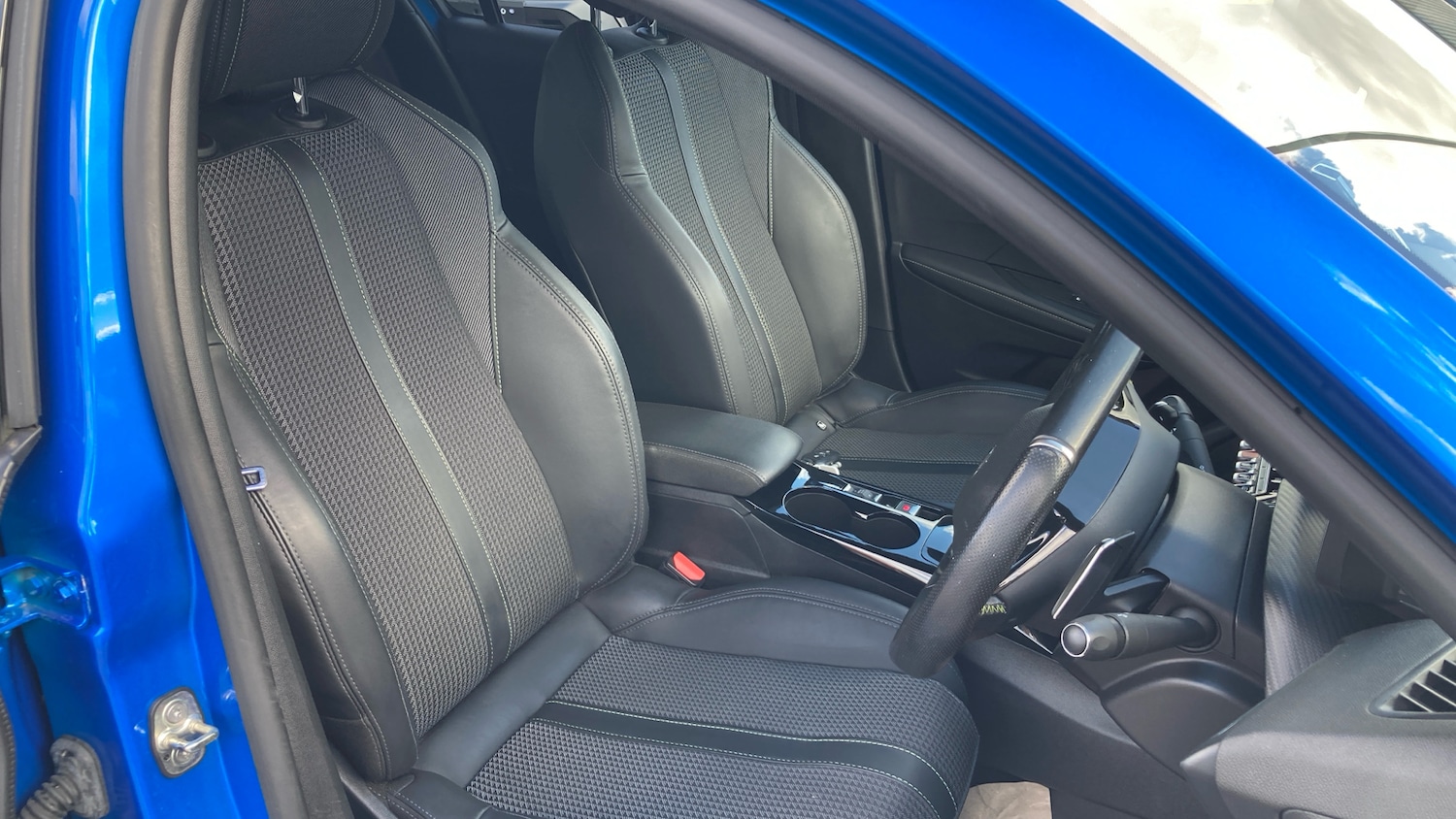 Used Peugeot 208 2020 for sale - 76784807: Photo 27