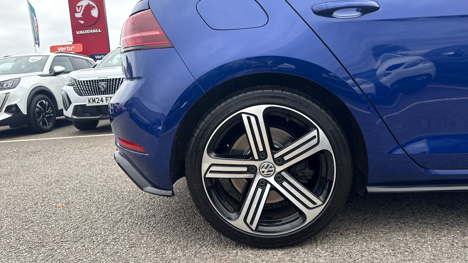 Used Volkswagen Golf 2020 for sale - 76234629: Photo 7