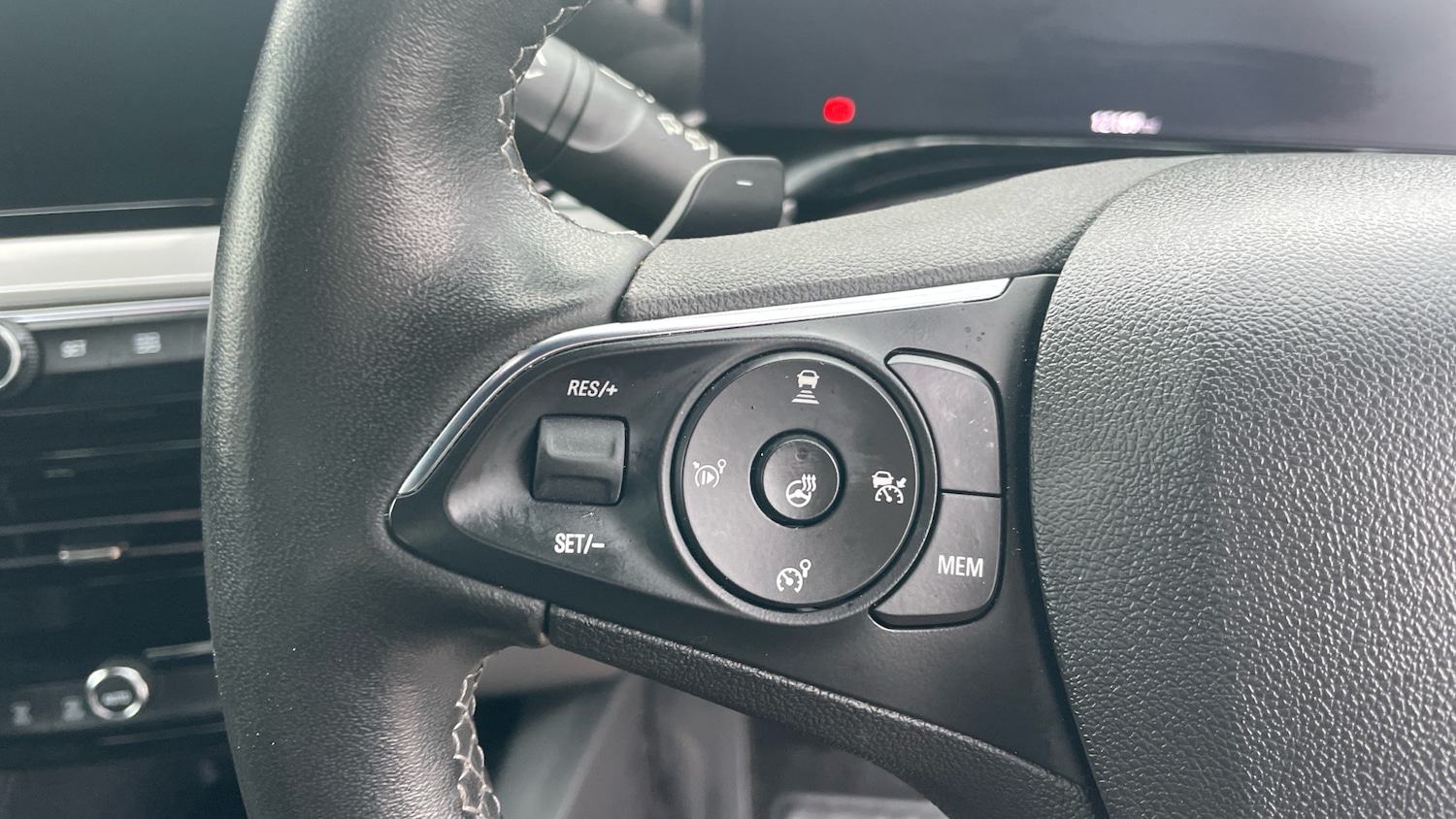 Used Vauxhall Mokka 2022 for sale - 76948852: Photo 21