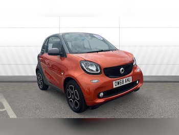 Used smart fortwo 2018 for sale - 75653266: Photo