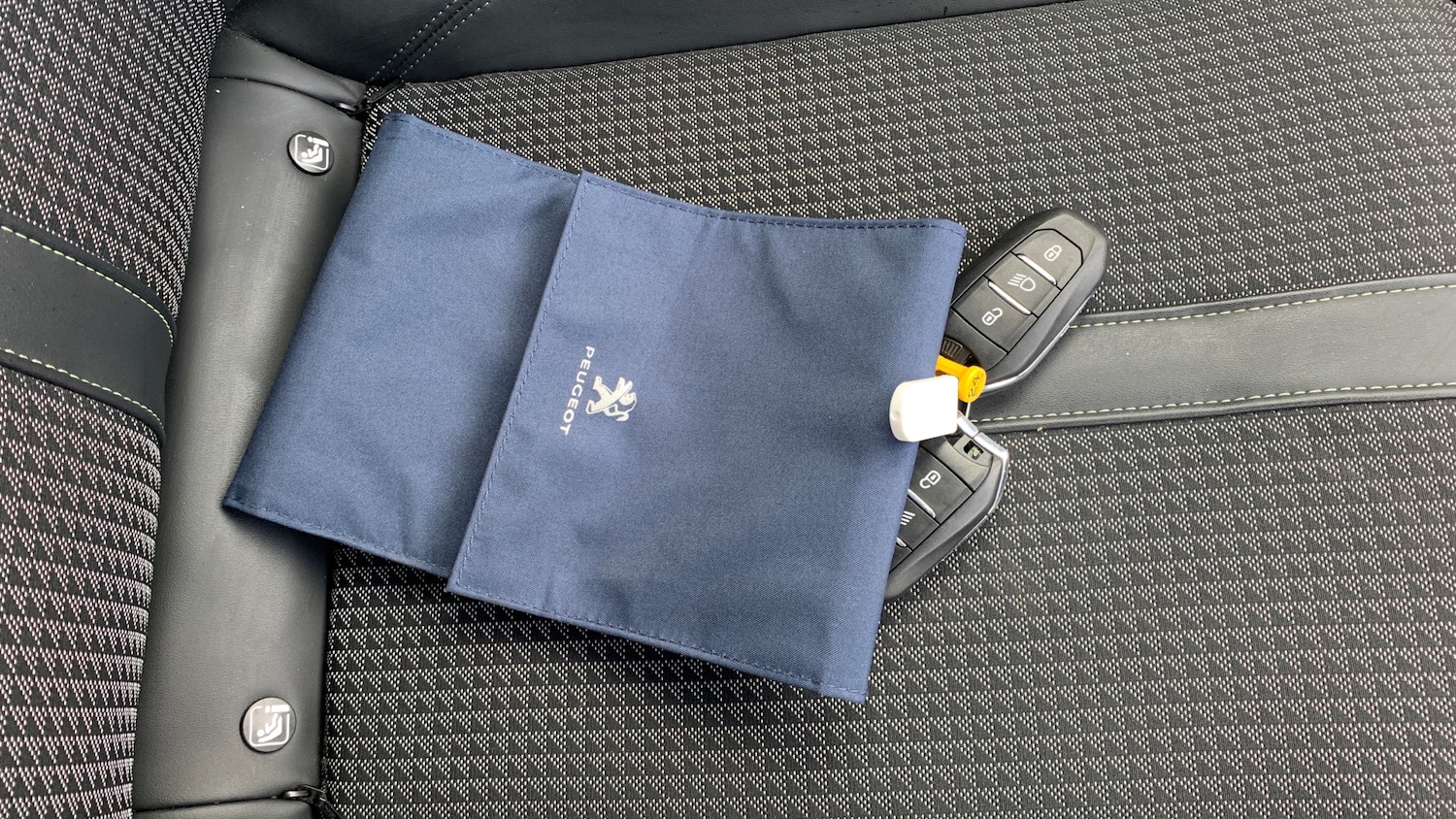 Used Peugeot 2008 2020 for sale - 76627874: Photo 19