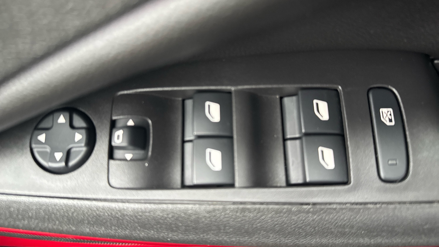 Used Vauxhall Crossland 2024 for sale - 77285443: Photo 29