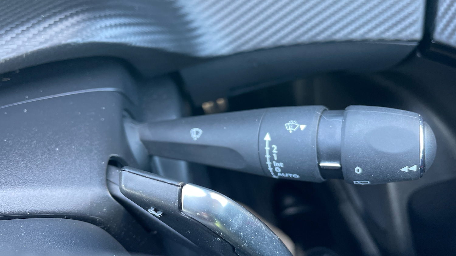 Used Peugeot 2008 2023 for sale - 76655757: Photo 28