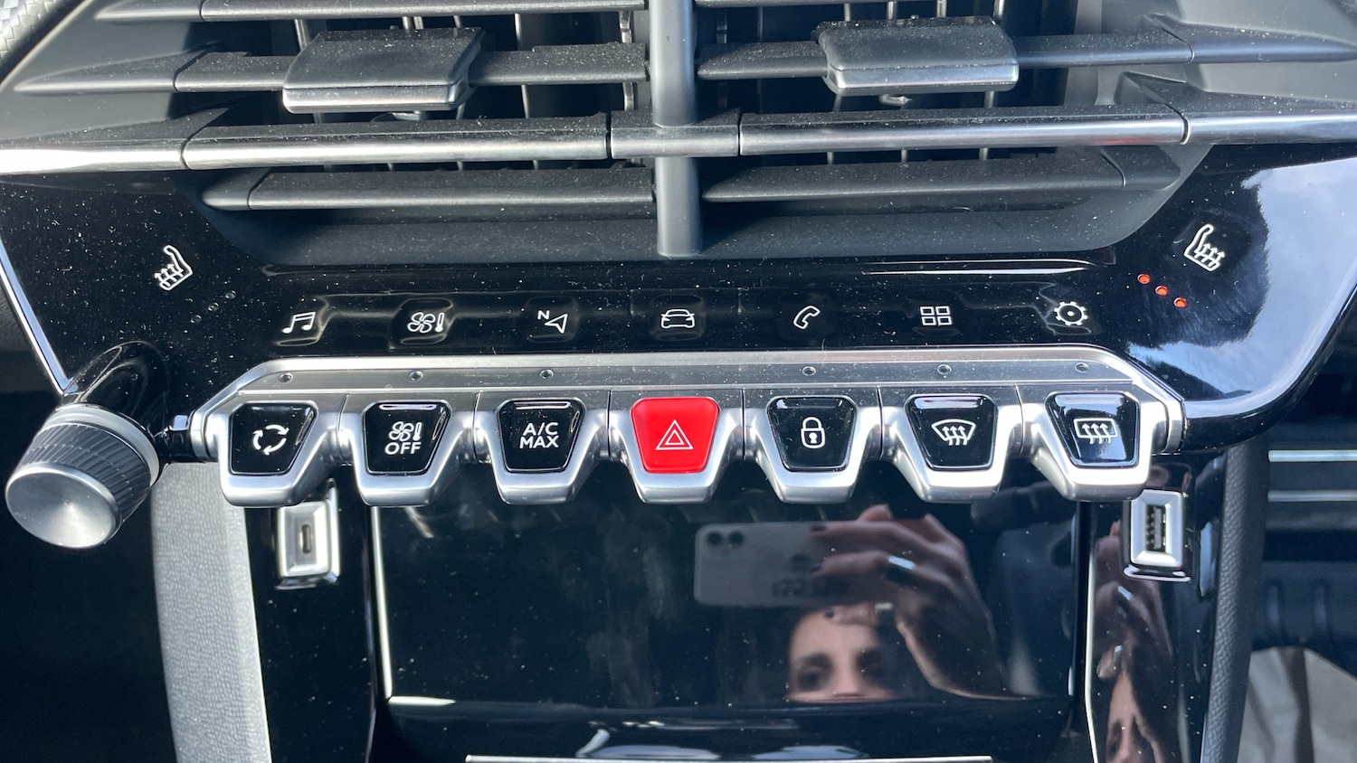 Used Peugeot 2008 2023 for sale - 76655757: Photo 30