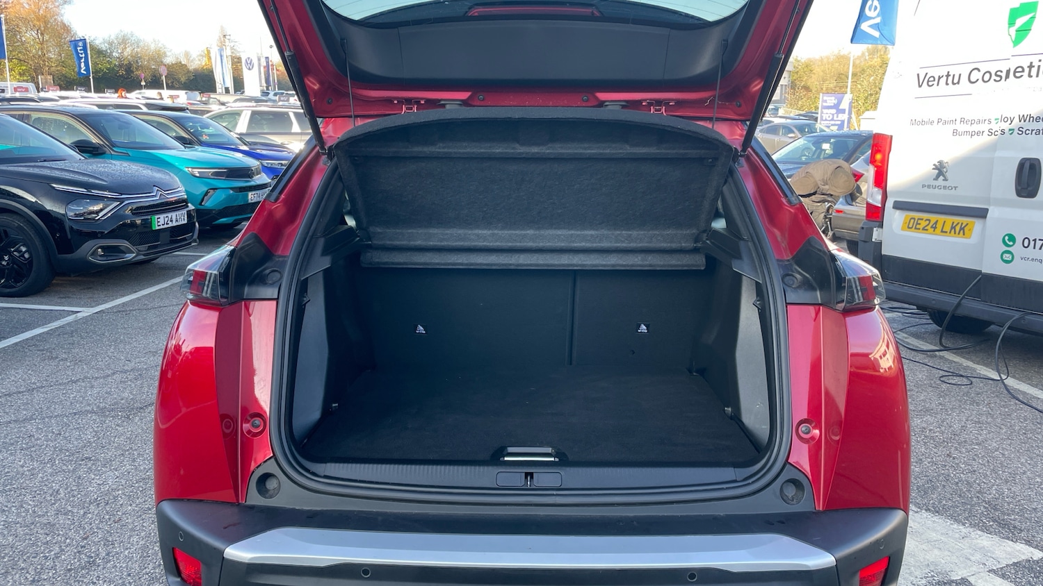 Used Peugeot 2008 2023 for sale - 76655757: Photo 4