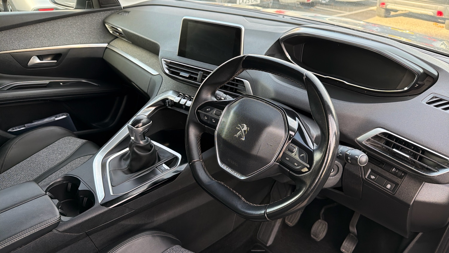 Used Peugeot 3008 2019 for sale - 76542814: Photo 11