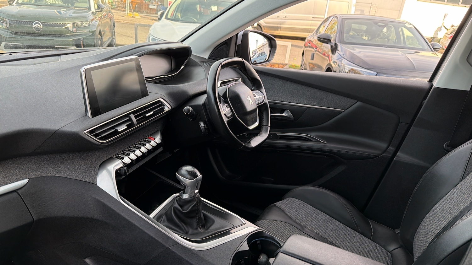 Used Peugeot 3008 2019 for sale - 76542814: Photo 9