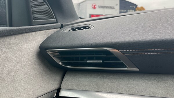 Used Peugeot 3008 2021 for sale - 76244009: Photo 37