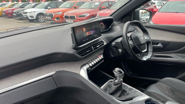 Used Peugeot 3008 2021 for sale - 76244009: Photo 9