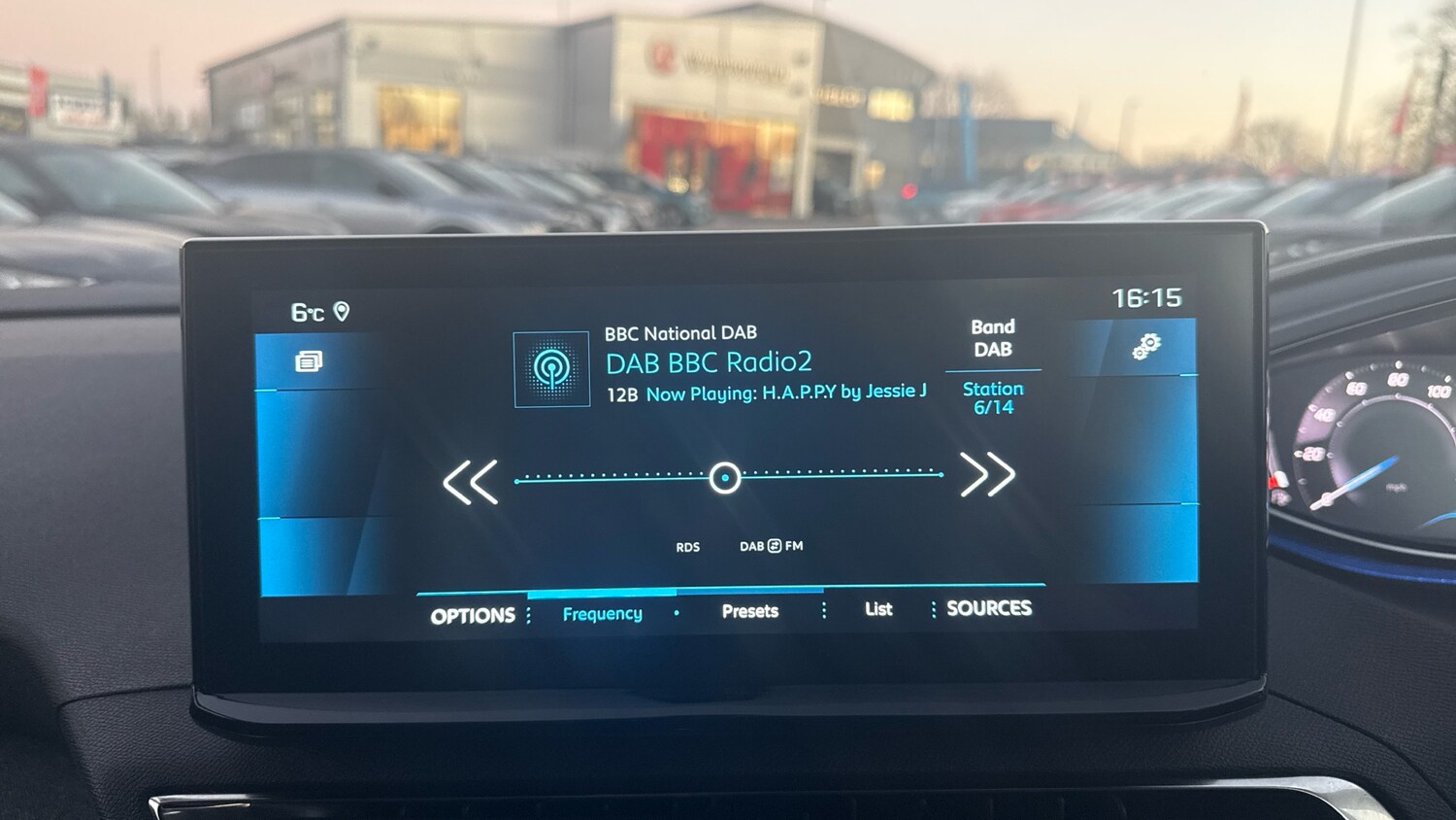 Used Peugeot 3008 2023 for sale - 76603311: Photo 12