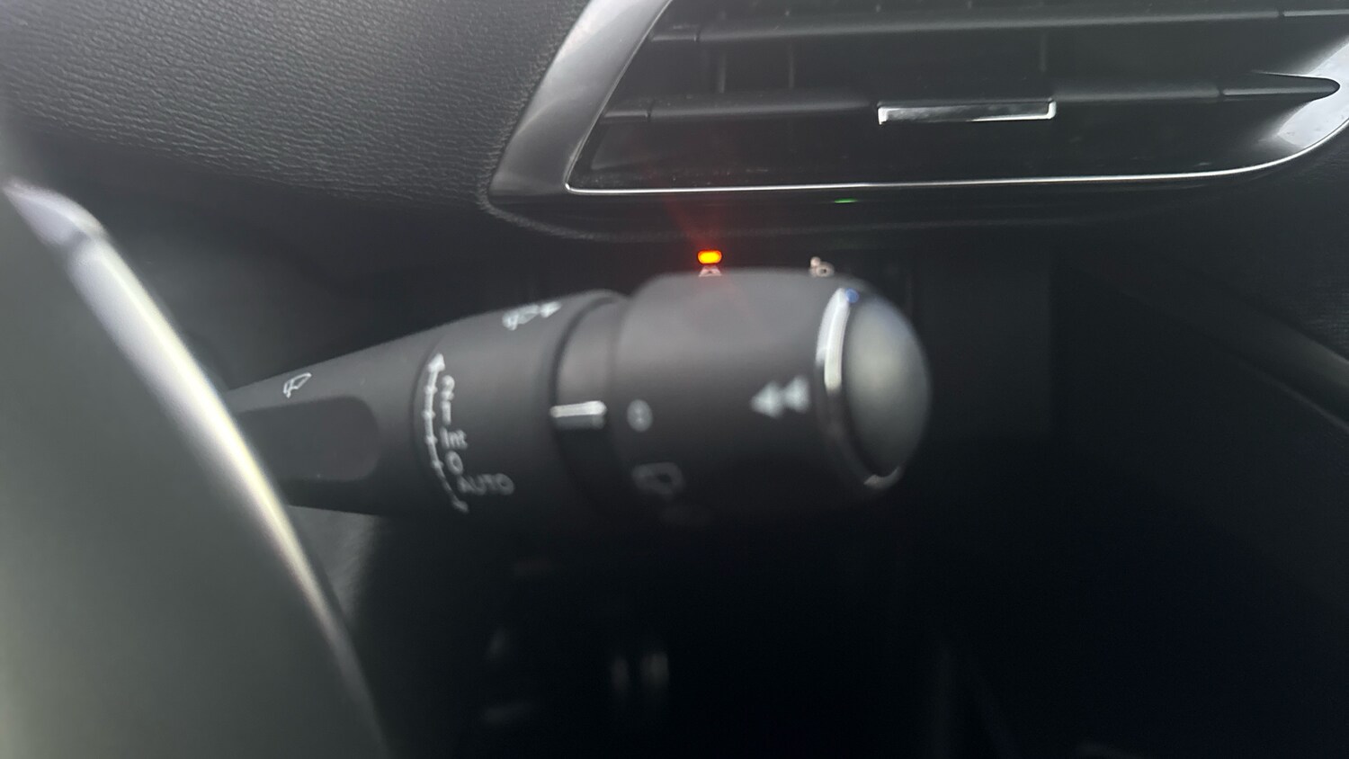 Used Peugeot 3008 2023 for sale - 76603311: Photo 25