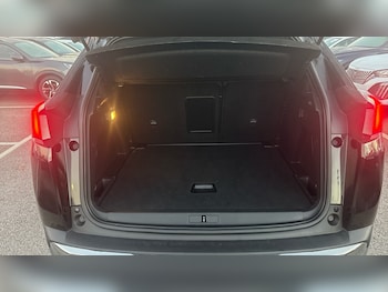 Used Peugeot 3008 2023 for sale - 76603311: Photo