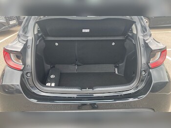 Used Toyota Yaris 2024 for sale - 75792539: Photo