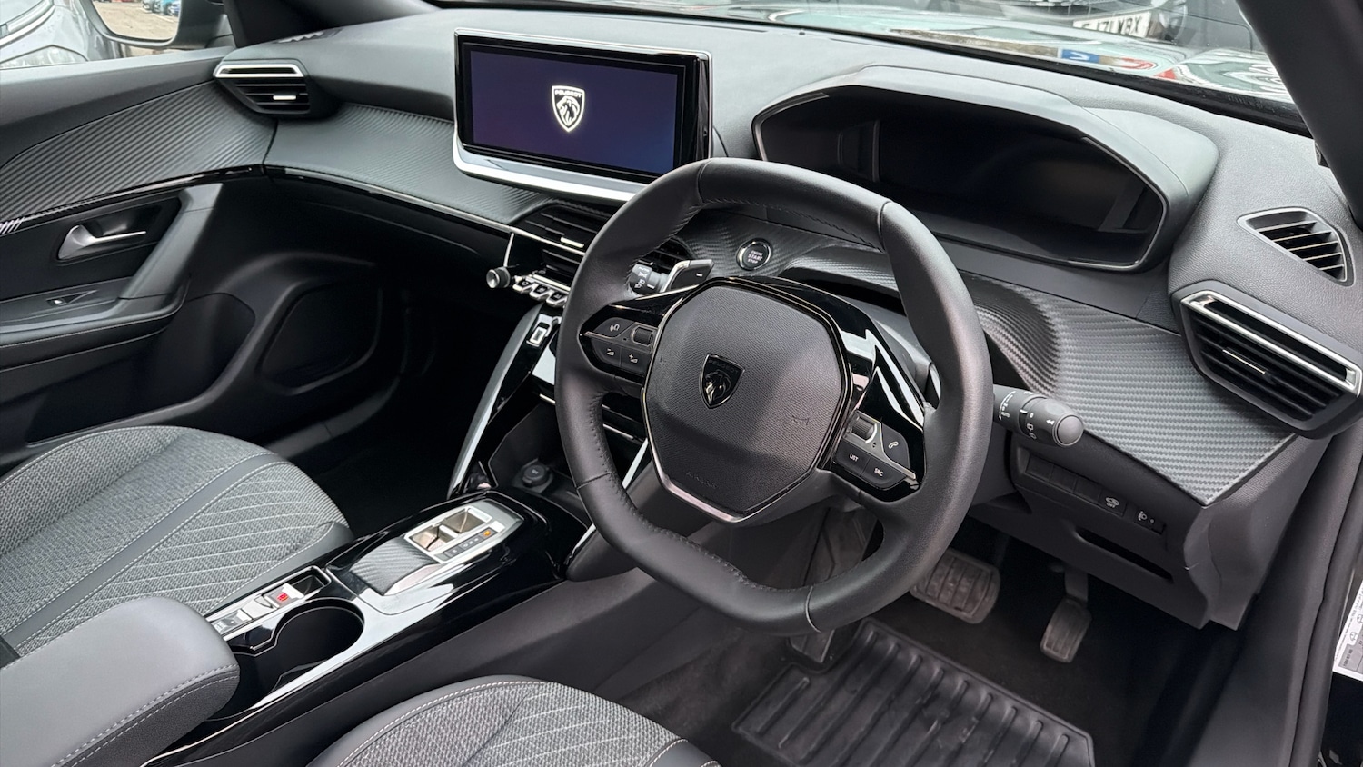 Used Peugeot 2008 2025 for sale - 76722739: Photo 11