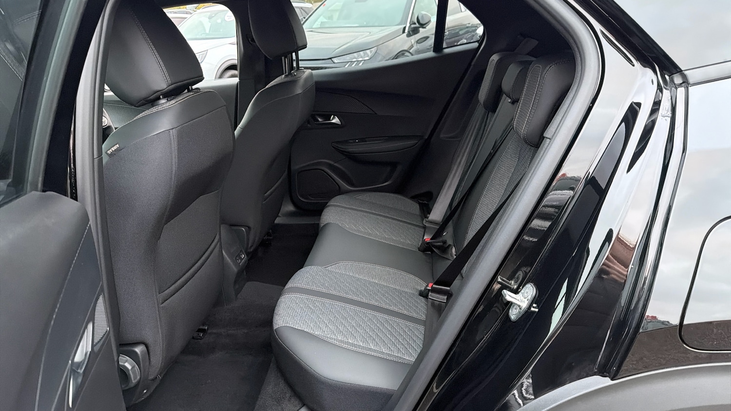 Used Peugeot 2008 2025 for sale - 76722739: Photo 16