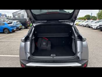 Used Peugeot 2008 2024 for sale - 74656069: Photo