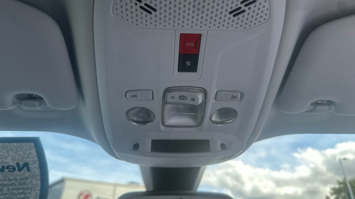 Used Peugeot 2008 2021 for sale - 75937992: Photo 33