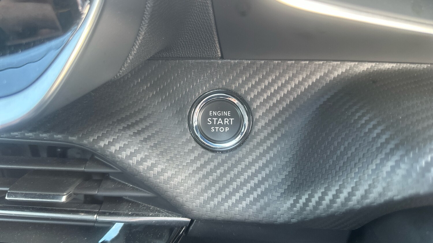 Used Peugeot 2008 2021 for sale - 75937992: Photo 34