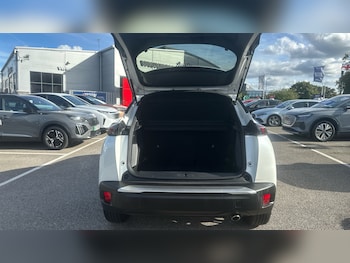 Used Peugeot 2008 2021 for sale - 75937992: Photo