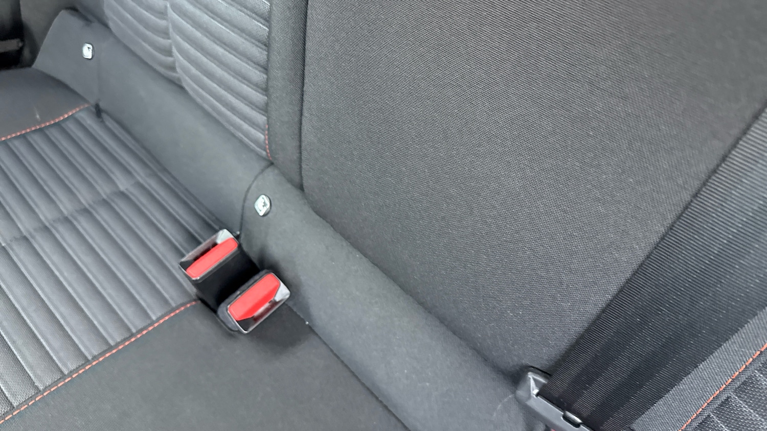 Used Peugeot 2008 2021 for sale - 76578089: Photo 17