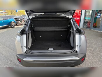 Used Peugeot 2008 2023 for sale - 78163160: Photo