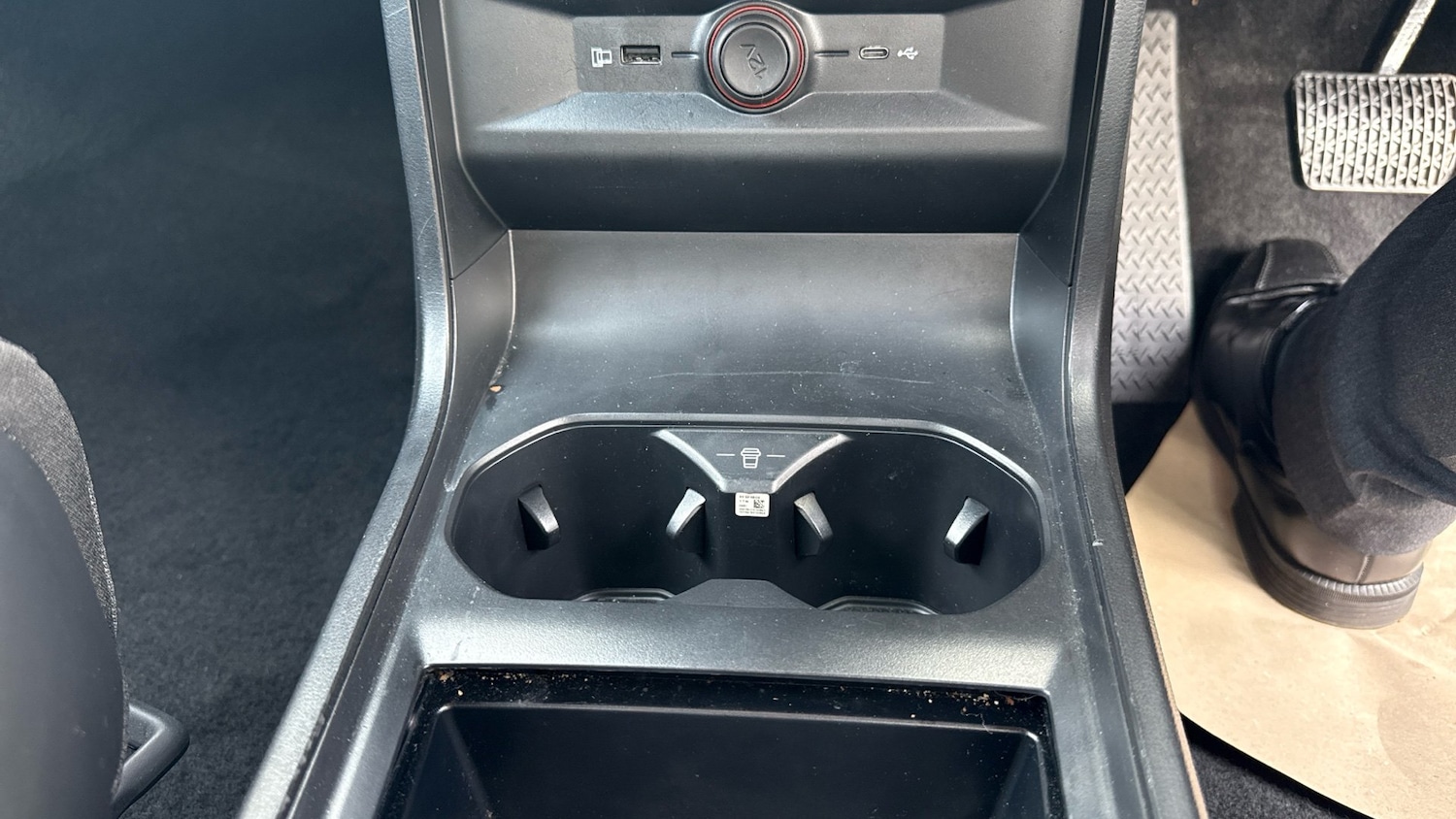 Vehicle 29