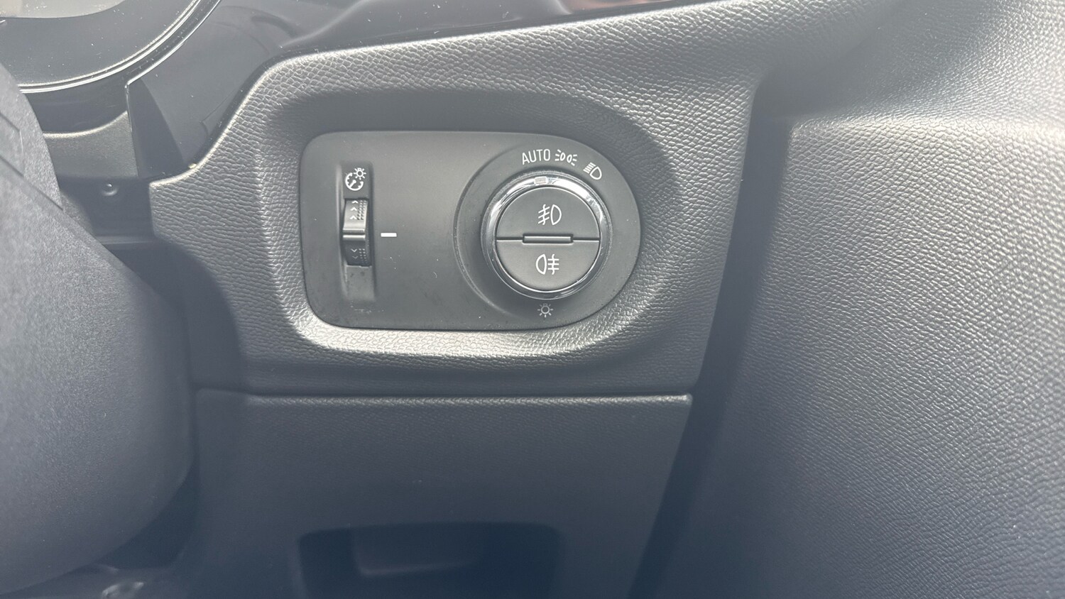 Used Vauxhall Corsa 2023 for sale - 76146432: Photo 30