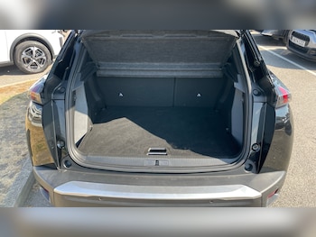 Used Peugeot 2008 2023 for sale - 79357377: Photo