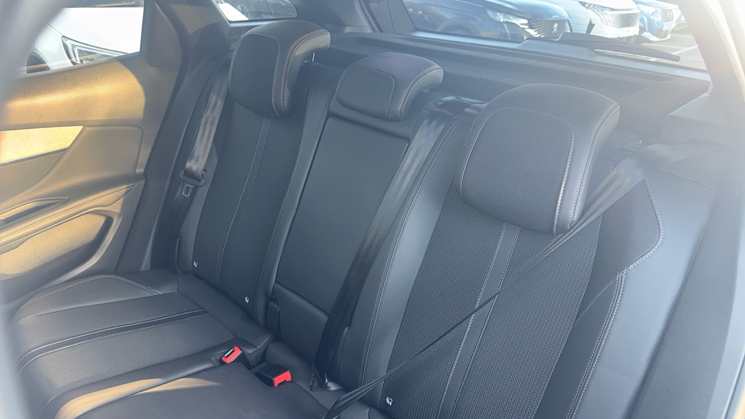 Used Peugeot 3008 2023 for sale - 76640832: Photo 16