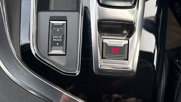Used Peugeot 3008 2023 for sale - 76311329: Photo 39