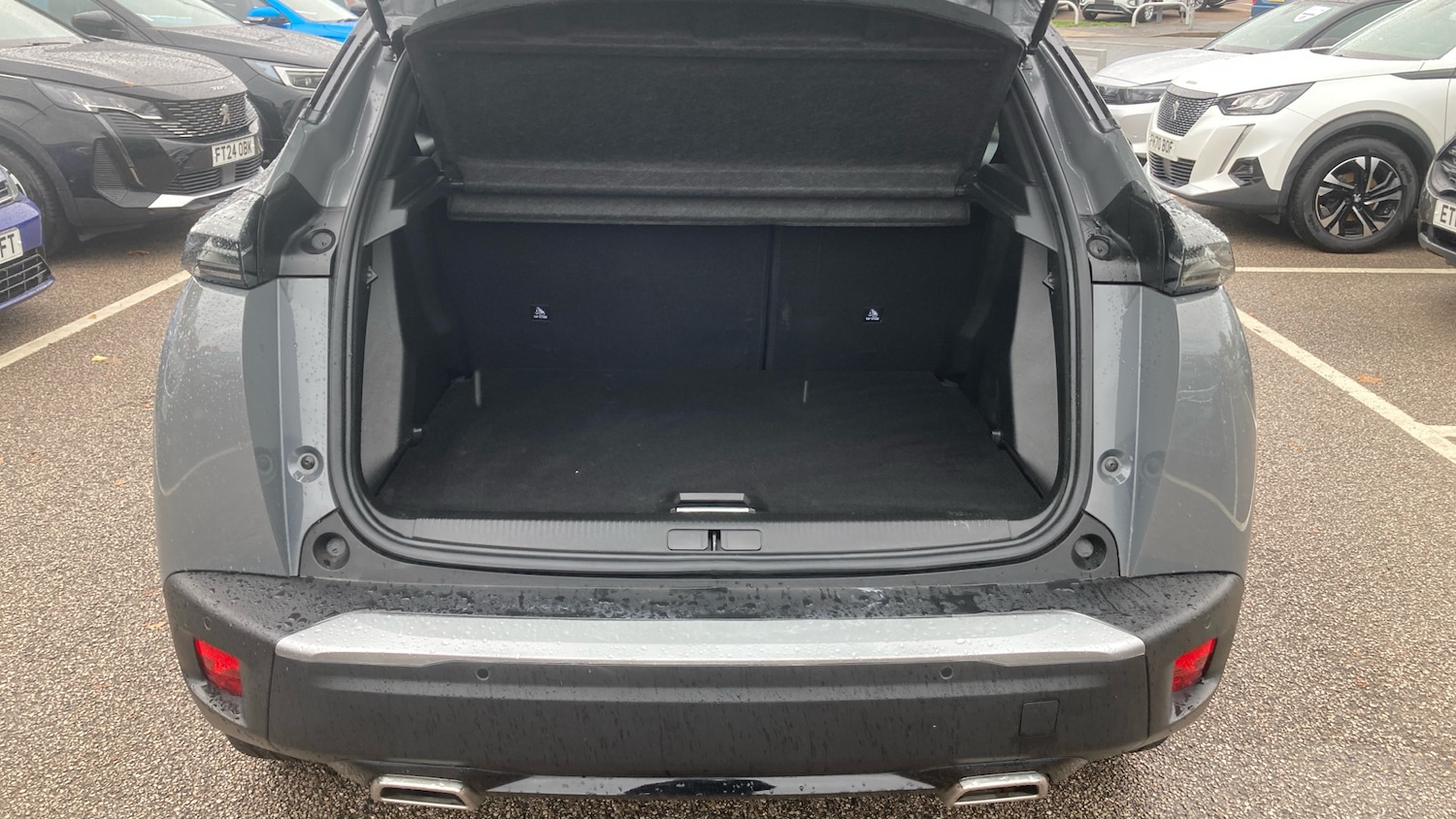 Used Peugeot 2008 2023 for sale - 76329547: Photo 4