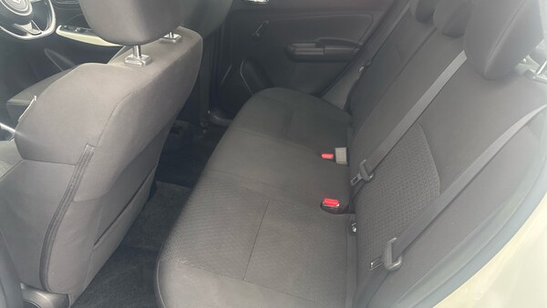 Used Suzuki Swift 2020 for sale - 76198078: Photo 16