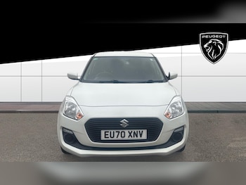 Used Suzuki Swift 2020 for sale - 76198078: Photo 3
