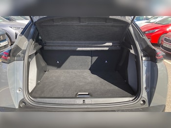 Used Peugeot 2008 2023 for sale - 79054456: Photo