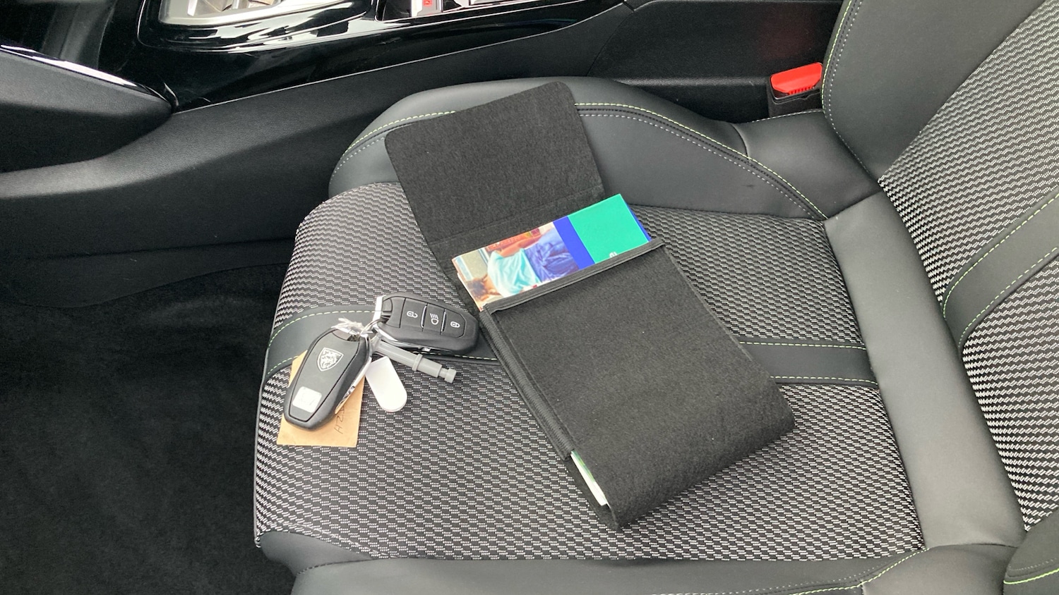 Used Peugeot 2008 2024 for sale - 76637627: Photo 19