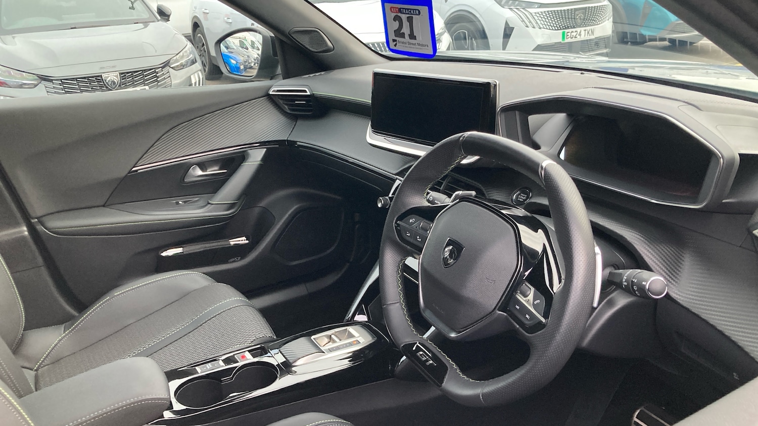 Used Peugeot 2008 2024 for sale - 76637627: Photo 9