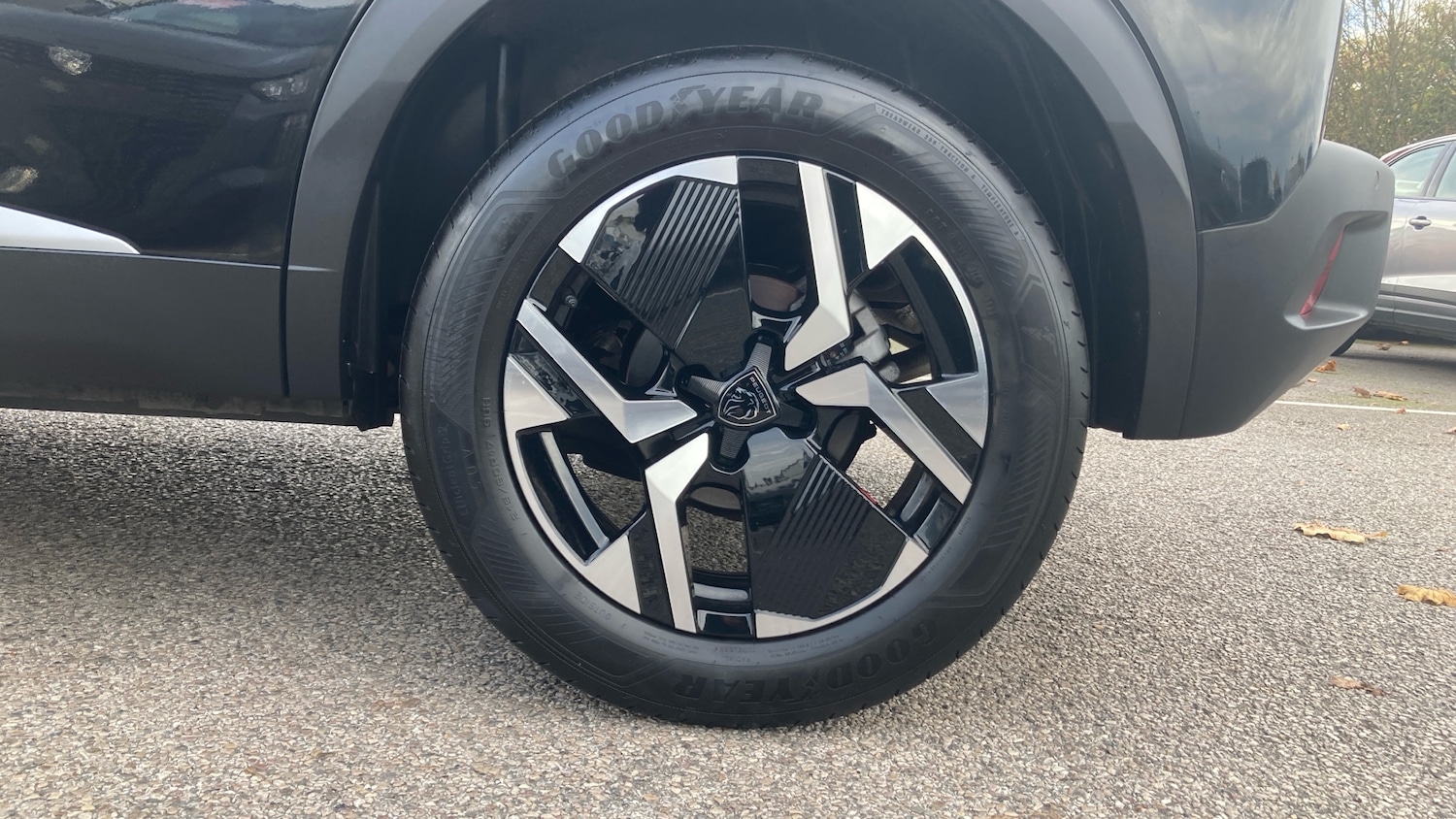 Used Peugeot 2008 2023 for sale - 76477747: Photo 7