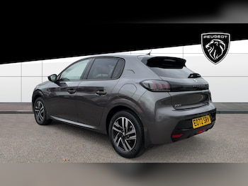 Used Peugeot 208 2022 for sale - 76244010: Photo 2