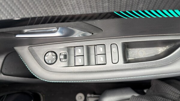 Used Peugeot 208 2022 for sale - 76244010: Photo 30