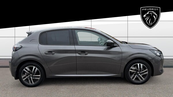 Used Peugeot 208 2022 for sale - 76244010: Photo 5