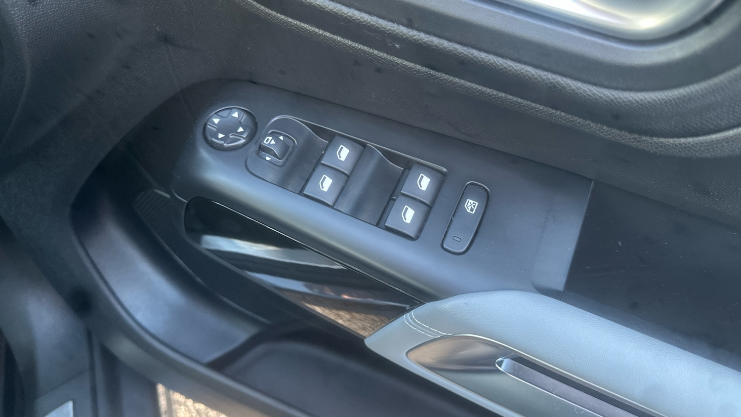 Used Citroen C5 Aircross 2023 for sale - 76884740: Photo 25