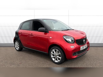 2017 (67) - 1.0 Passion 5dr Petrol Hatchback