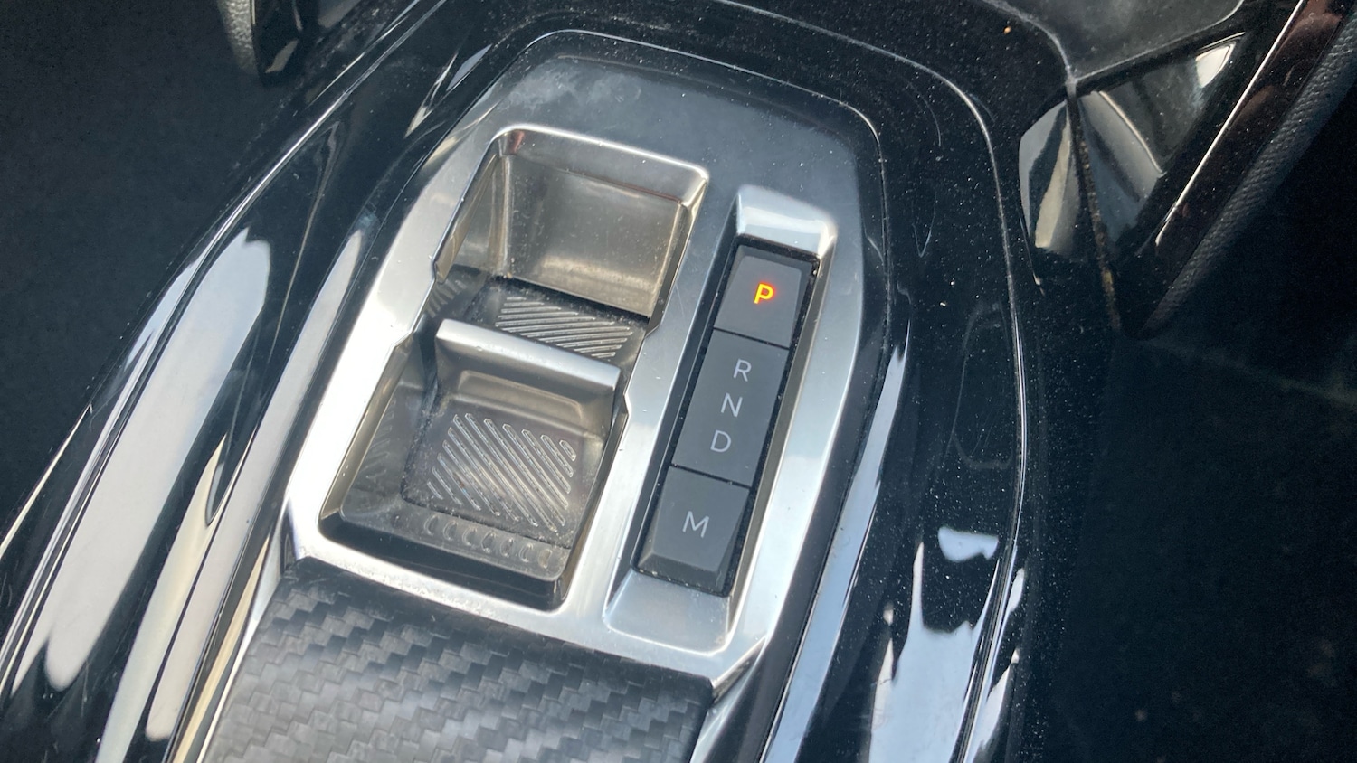 Used Peugeot 2008 2023 for sale - 77125662: Photo 13