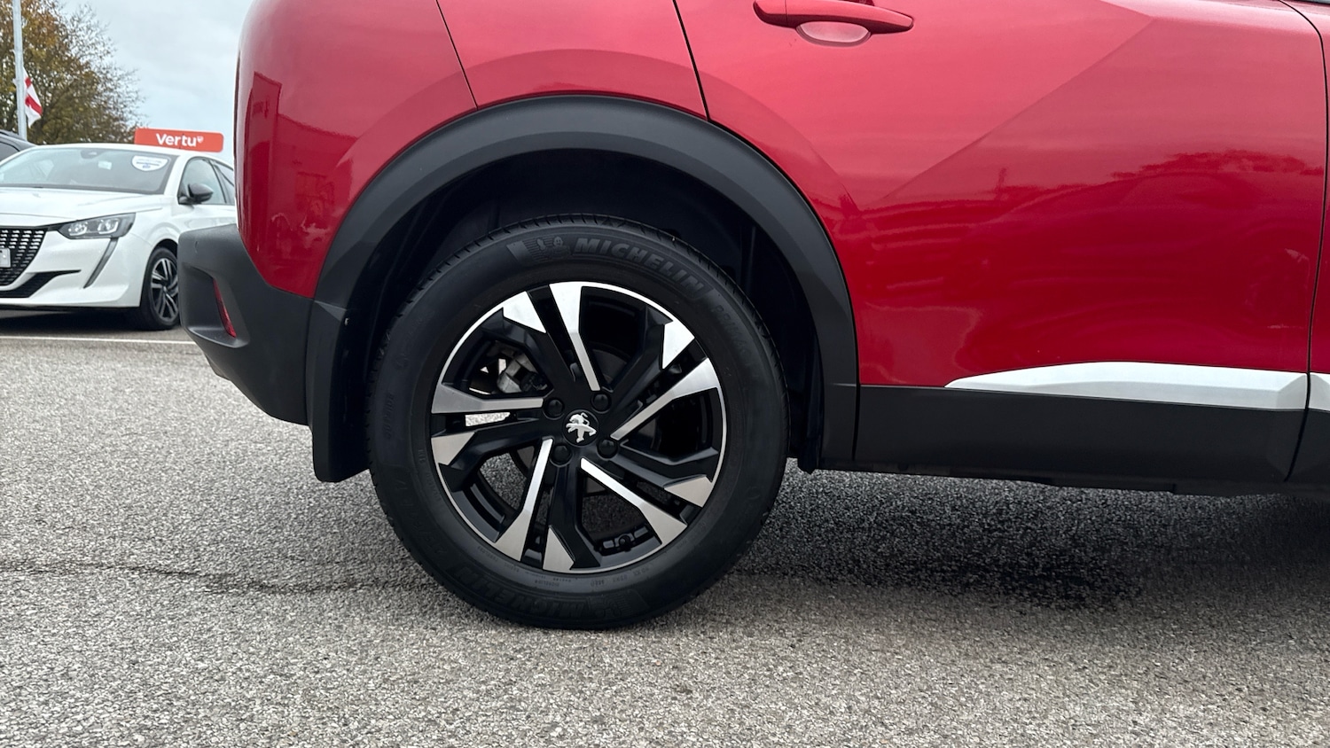Used Peugeot 2008 2021 for sale - 76302121: Photo 7