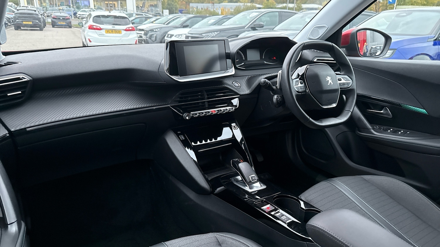 Used Peugeot 2008 2021 for sale - 76302121: Photo 9